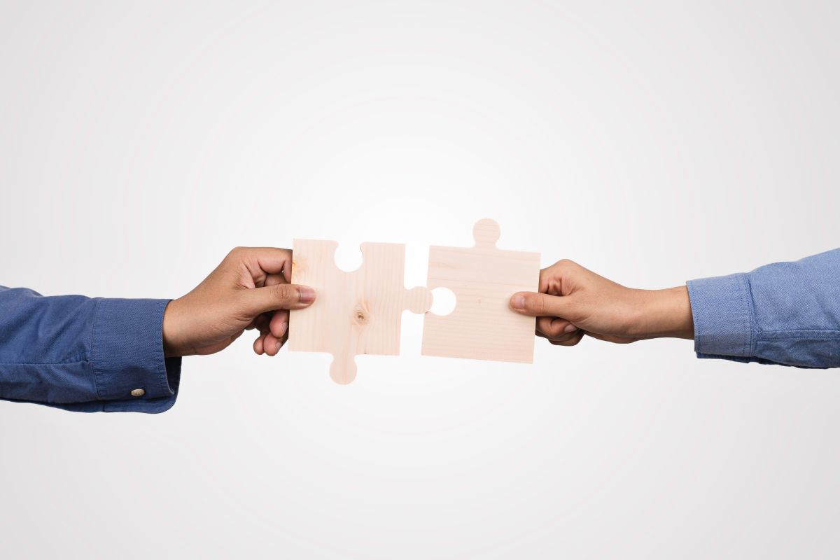 協力会社とは ~パートナー企業との違いを解説~